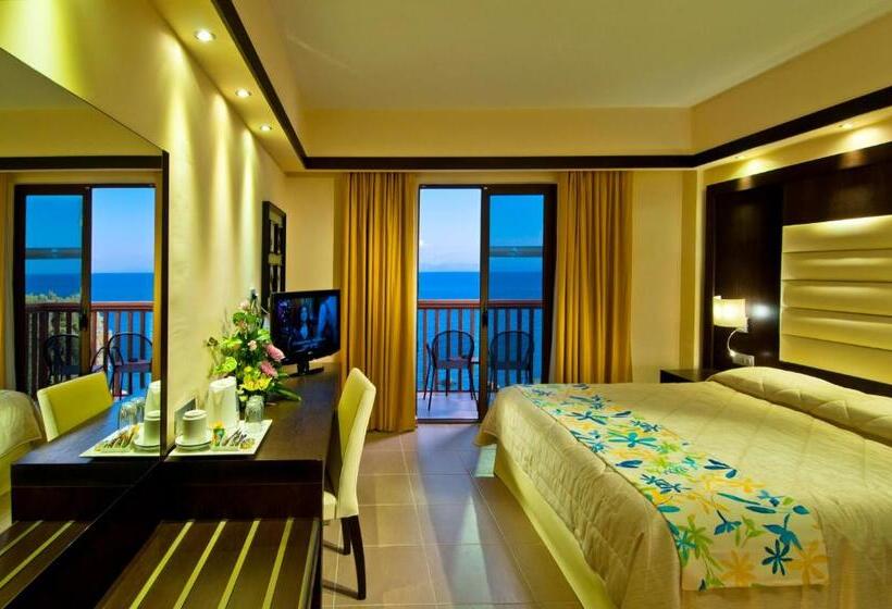 اتاق استاندارد با چشمانداز دریا, Oceanis Beach & Spa Resort