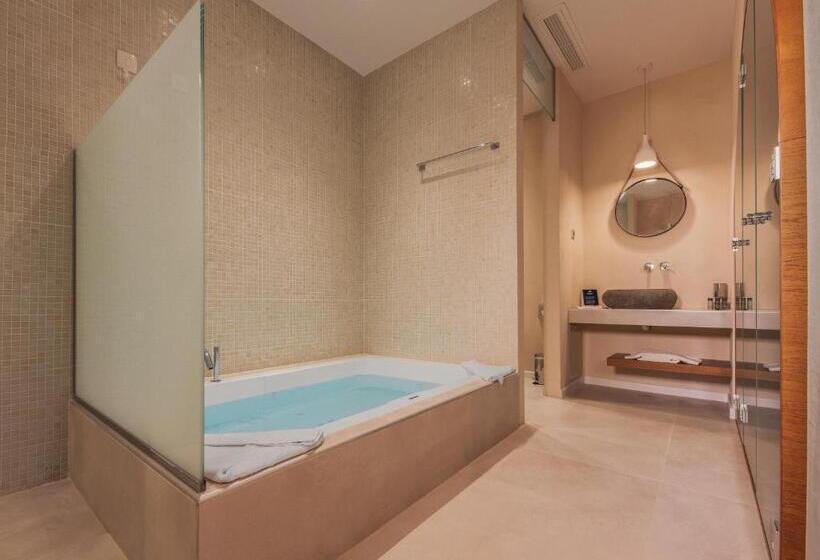 Люкс Superior, Oceanis Beach & Spa Resort