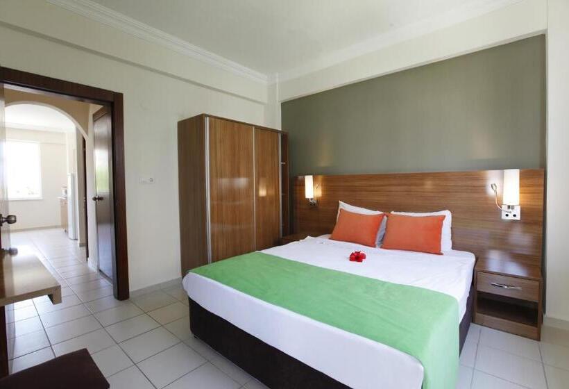 Семейный Номер, Sunlight Garden