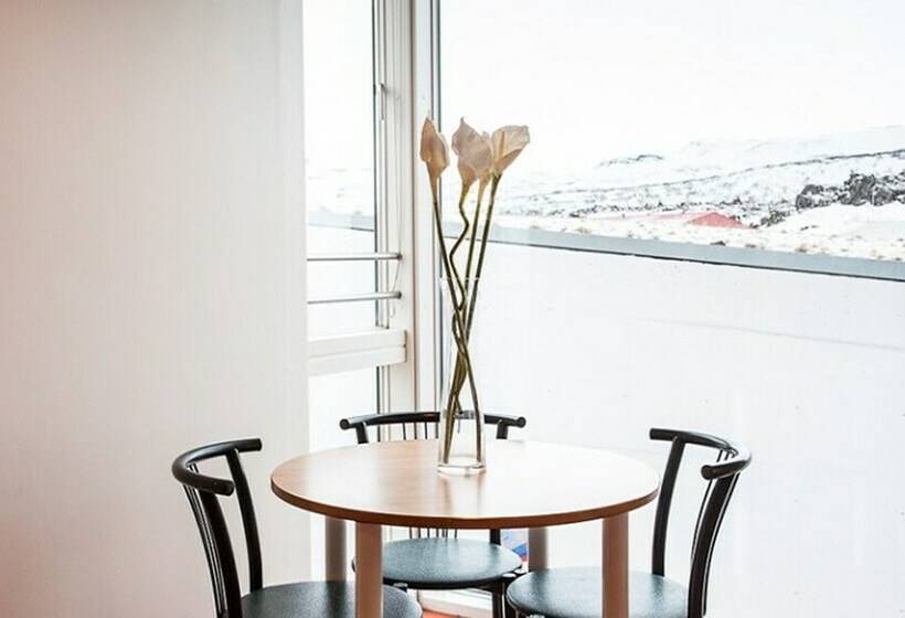 Cameră Triplă Standard, Bifrost