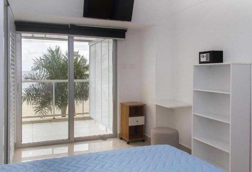 جناح سوبيريور مطل علي البحر, Asturias Mall & Suítes