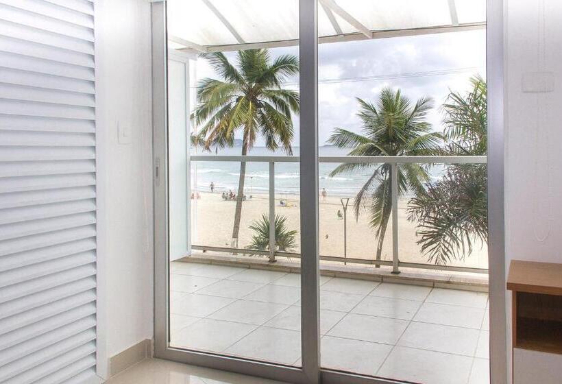 جناح سوبيريور مطل علي البحر, Asturias Mall & Suítes