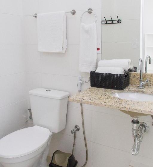 جناح سوبيريور مطل علي البحر, Asturias Mall & Suítes