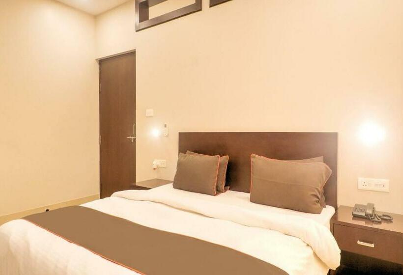 Habitación Triple Comfort, Super Townhouse Amaraa Farms Near Lulu Hypermarket