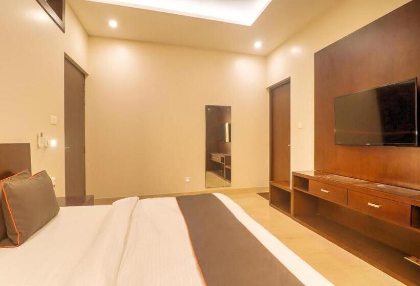 اتاق راحتی سه تخته, Super Townhouse Amaraa Farms Near Lulu Hypermarket