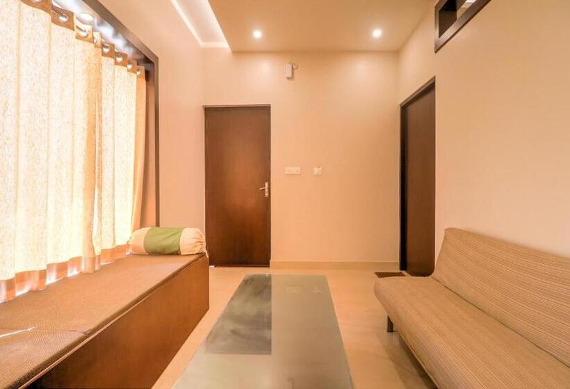 Habitación Triple Comfort, Super Townhouse Amaraa Farms Near Lulu Hypermarket