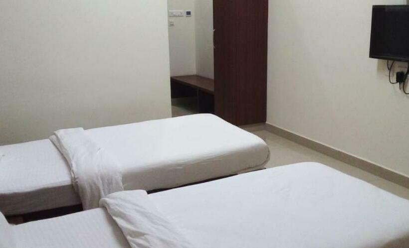 غرفة قياسية, Fortune Village