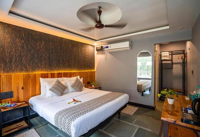 스탠다드 룸 산 전망, Moustache Rishikesh Riverside Resort