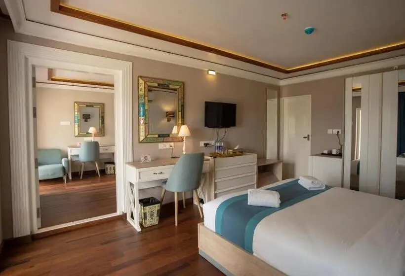 デラックスルーム, State Beach Resort And Spa