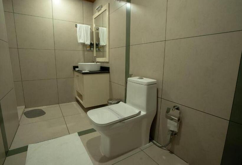 סוויטת דלוקס נוף לים, State Beach Resort And Spa