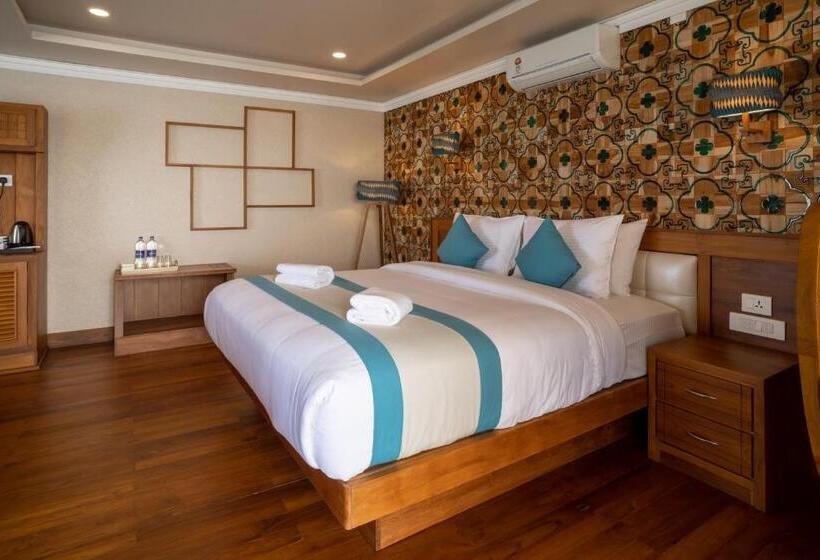 סוויטת דלוקס נוף לים, State Beach Resort And Spa