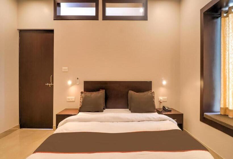 اتاق راحتی سه تخته, Super Townhouse Amaraa Farms Near Lulu Hypermarket