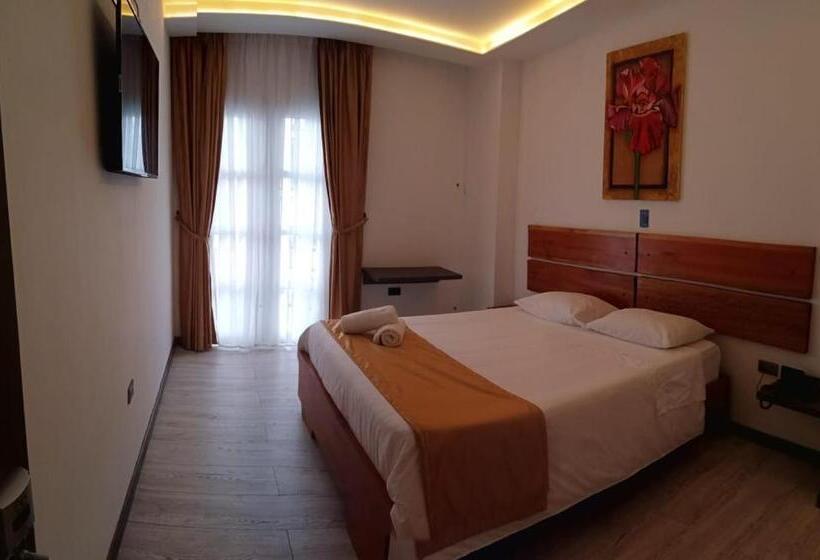 חדר דלוקס עם מרפסת, Válcon