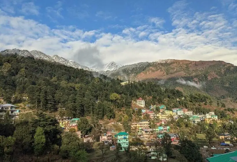 اتاق استاندارد با چشم‌انداز کوهستان, Golden View B&b