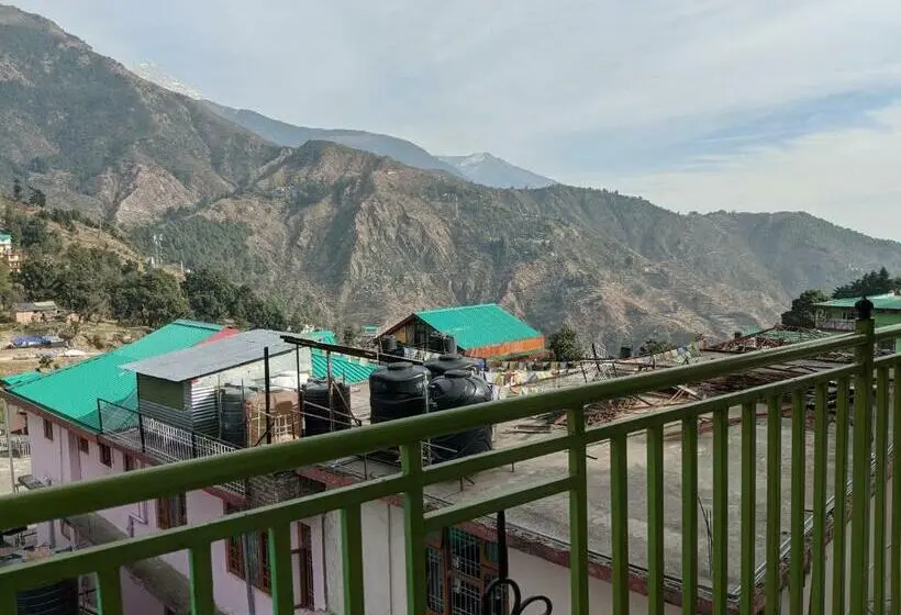 اتاق استاندارد با چشم‌انداز کوهستان, Golden View B&b