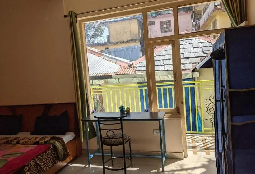 اتاق استاندارد با بالکن, Golden View B&b