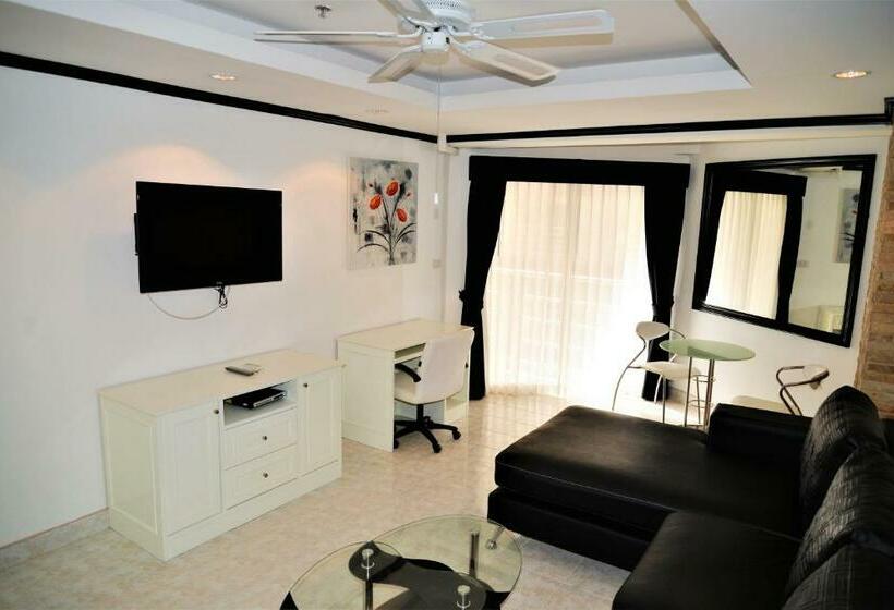 スタンダードルーム, Room In Condo   Stylish 1 Bed Apartment At Jomtien Beach Condominium