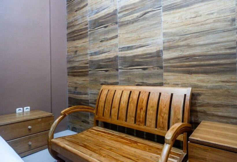 주니어 스위트, Urbanview Hotel Blok O International By Reddoorz