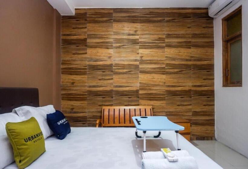 סוויטת ג'וניור, Urbanview Hotel Blok O International By Reddoorz