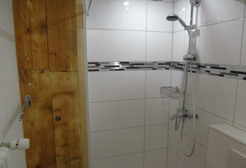 标准间带阳台, Room's Chez Beni