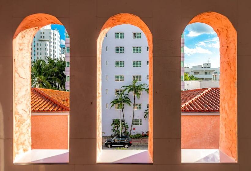 Апартаменты Пентхаус 1 Спальня, Secret Garden Miami Beach