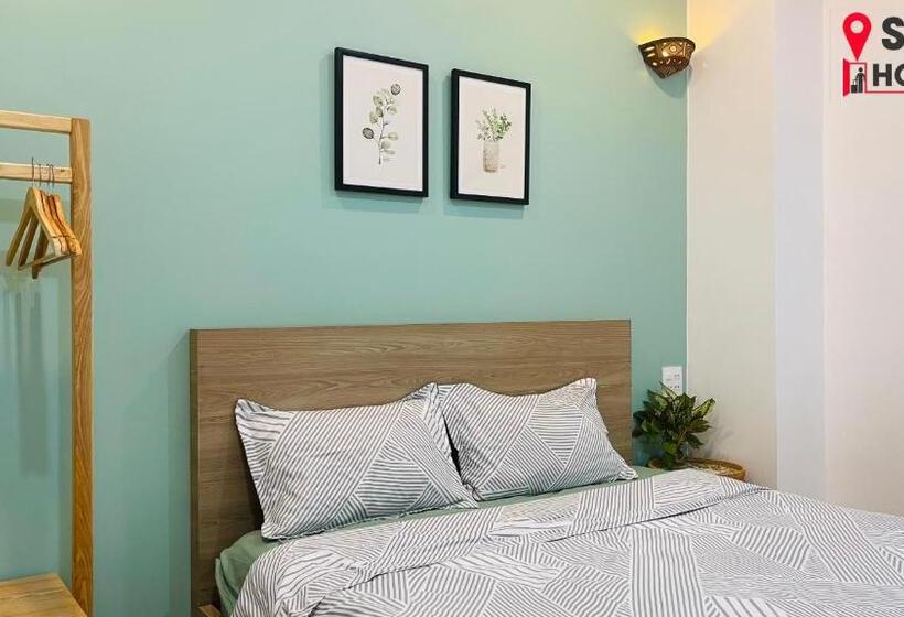 اتاق لوکس, Stay Hostel 2 350m From The Ferry