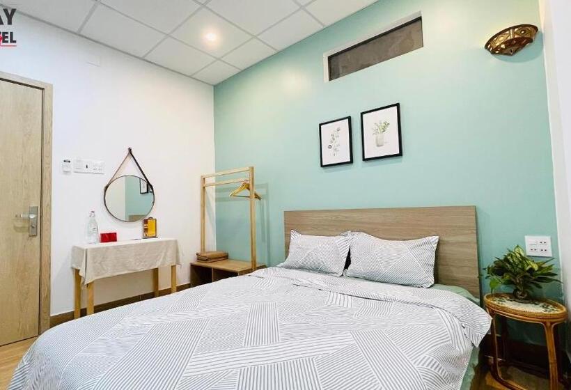 اتاق لوکس, Stay Hostel 2 350m From The Ferry