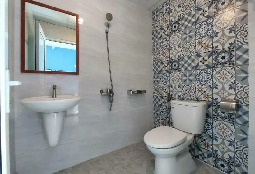 اتاق استاندارد با بالکن, Stay Hostel 2   350m From The Ferry