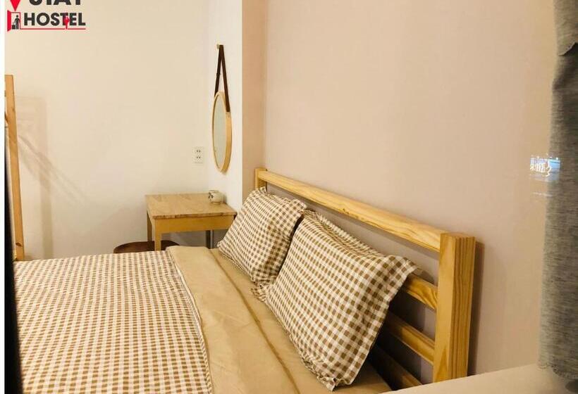 استودیو استاندارد با بالکن, Stay Hostel 2 350m From The Ferry