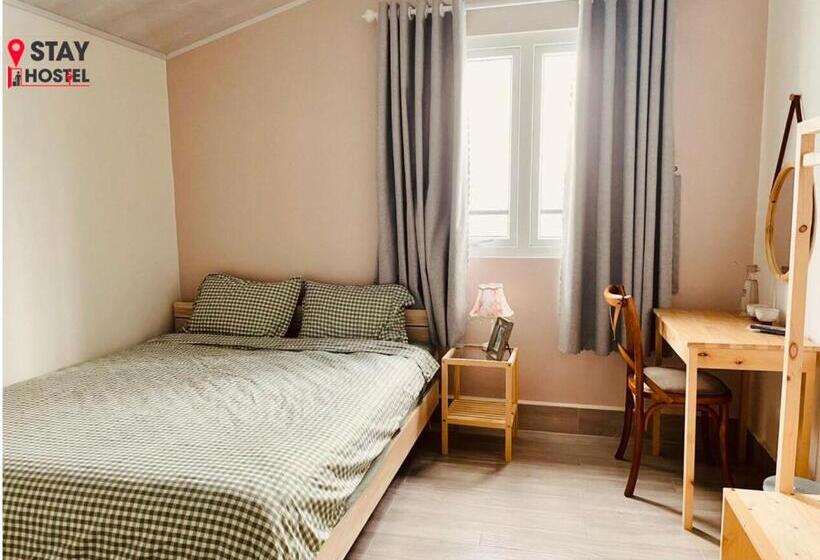 اتاق لوکس, Stay Hostel 2   350m From The Ferry