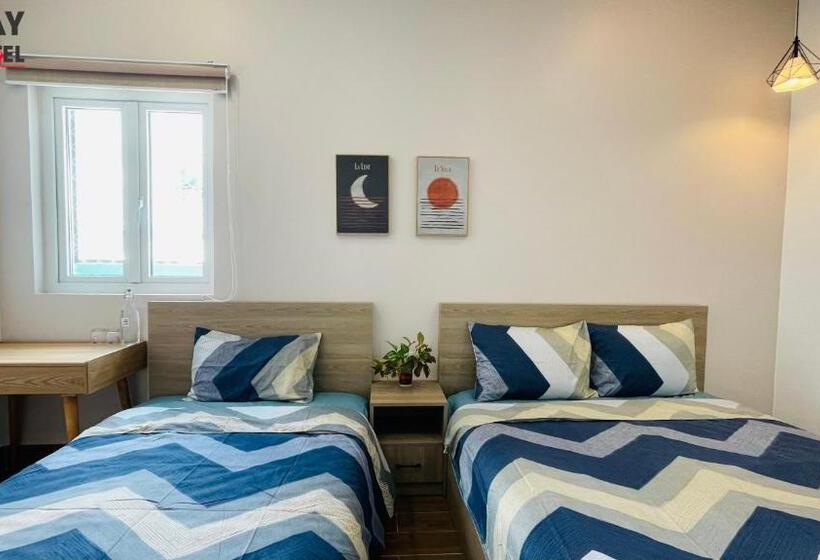 اتاق لوکس سه تخته, Stay Hostel 2   350m From The Ferry