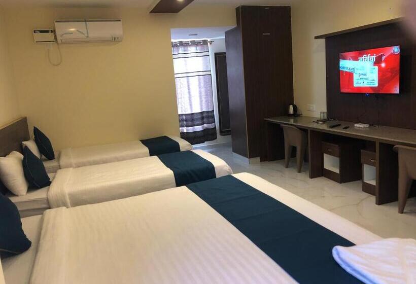标准三人间, Sv Dreamstay Near Kempegowda International Airport