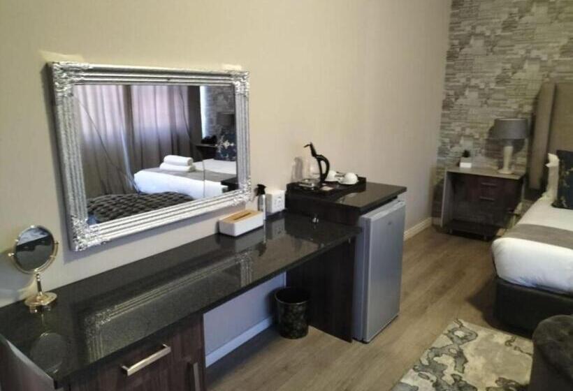 Номер Deluxe Кровать Кинг, Ashwood The Ridge Boutique