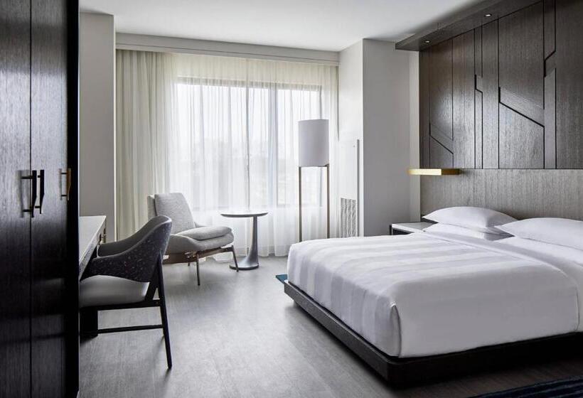 스탠다드 룸 킹사이즈 침대, Unc Charlotte Marriott Hotel & Conference Center