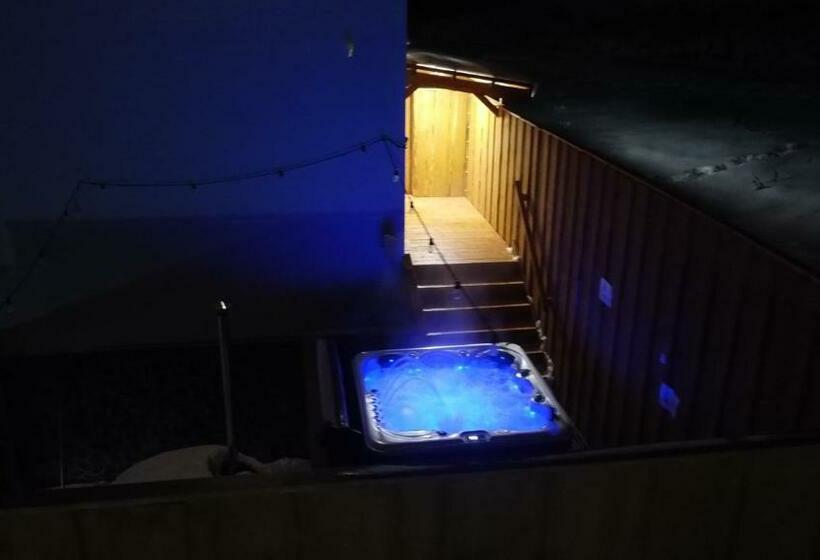 Апартаменты 1 Спальня с Балконом, Apartmány Tri Sestry   Real Ski In Ski Out