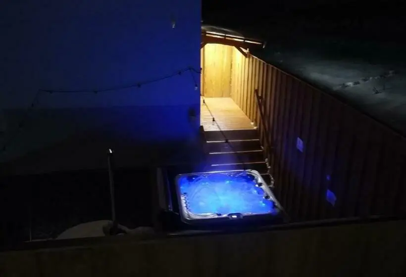 Huoneisto 1 Makuuhuone Parveke, Apartmány Tri Sestry Jasná
