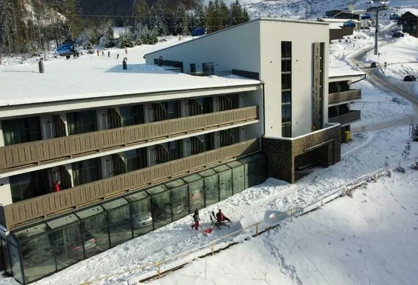 Huoneisto 1 Makuuhuone Parveke, Apartmány Tri Sestry Jasná