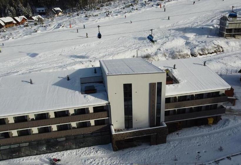 Апартаменты 1 Спальня с Балконом, Apartmány Tri Sestry   Real Ski In Ski Out