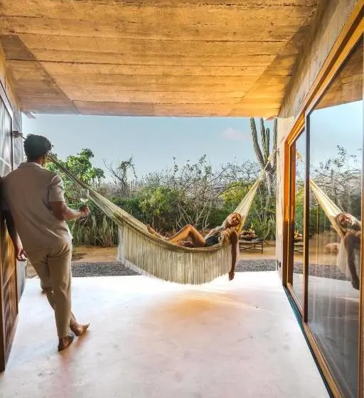 スイート, Paradero Todos Santos Exclusive Experiences Included
