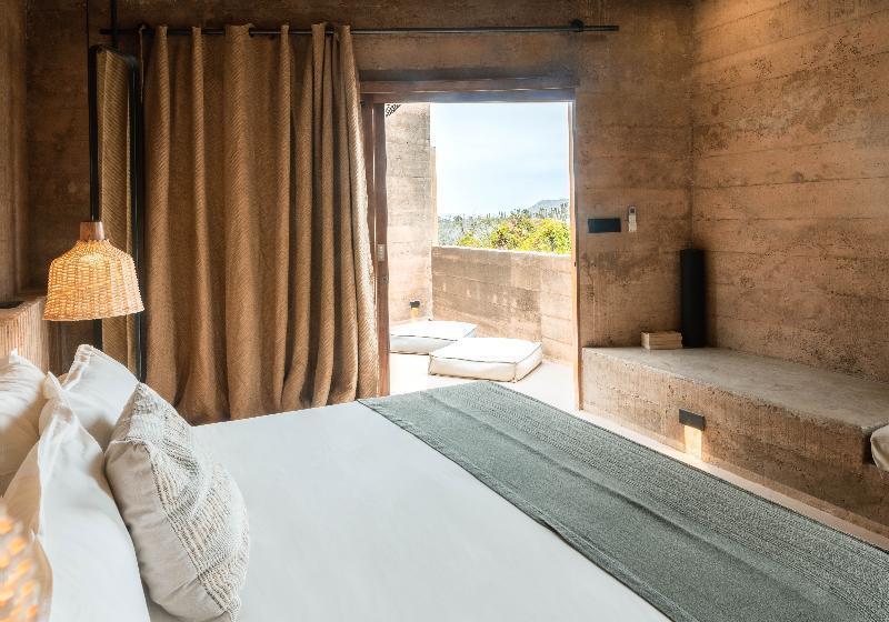 スイート, Paradero Todos Santos   Exclusive Experiences Included