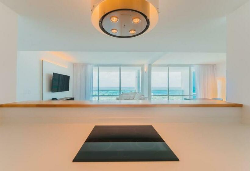 سوئیت پنت هاوس, Radisson Blu Aruba