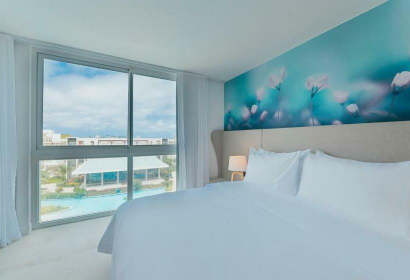 سوئیت با تخت بزرگ, Radisson Blu Aruba