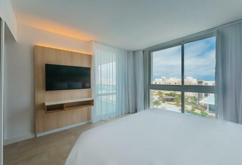 سوئیت با تخت بزرگ, Radisson Blu Aruba