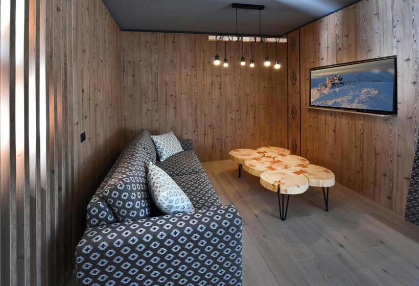 Люкс с гидромассажем, Apartmány Tri Sestry   Real Ski In Ski Out