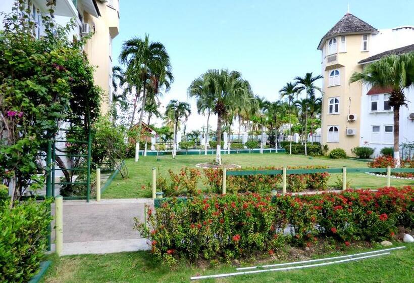 استودیوی استاندارد, Beach Studio 10