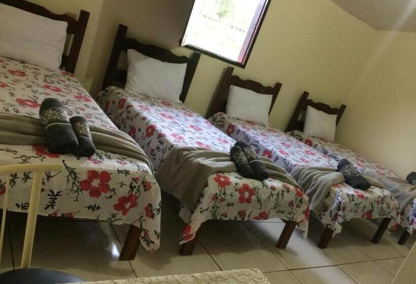 スタンダード4人部屋, Pousada Rural E Pesqueiro Chalé Da Serra