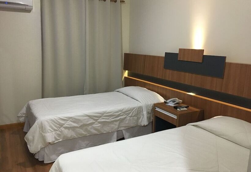 标准间, Aero Park E Estacionamento