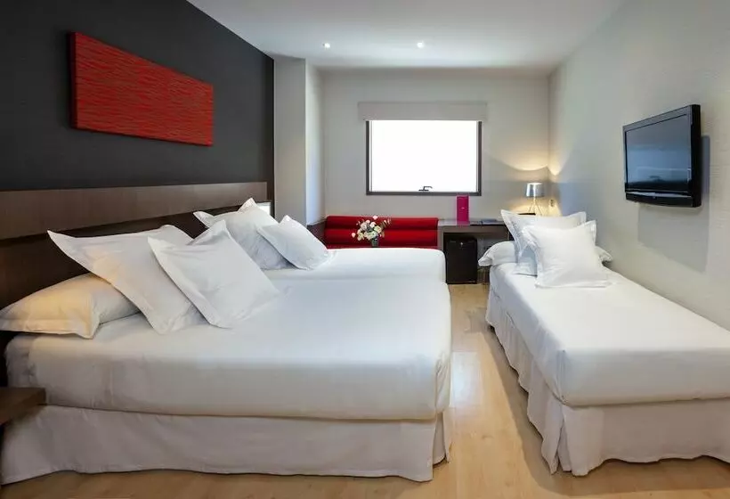 اتاق استاندارد سه نفره, Granada By Pierre & Vacances