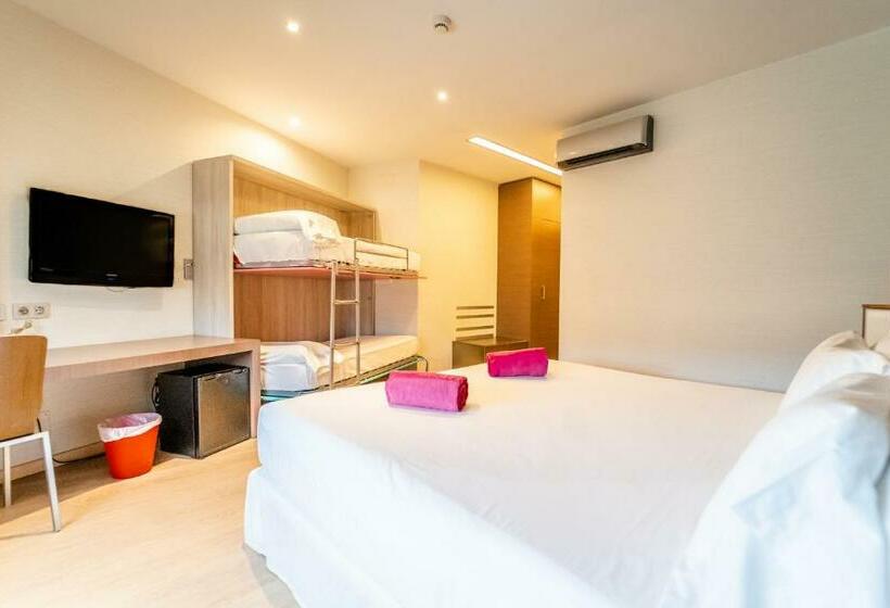 Chambre Familiale Deluxe, Granada By Pierre & Vacances