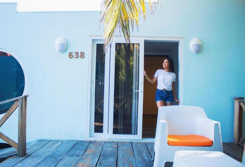 اتاق ساده سه نفره, Bahia Del Sol